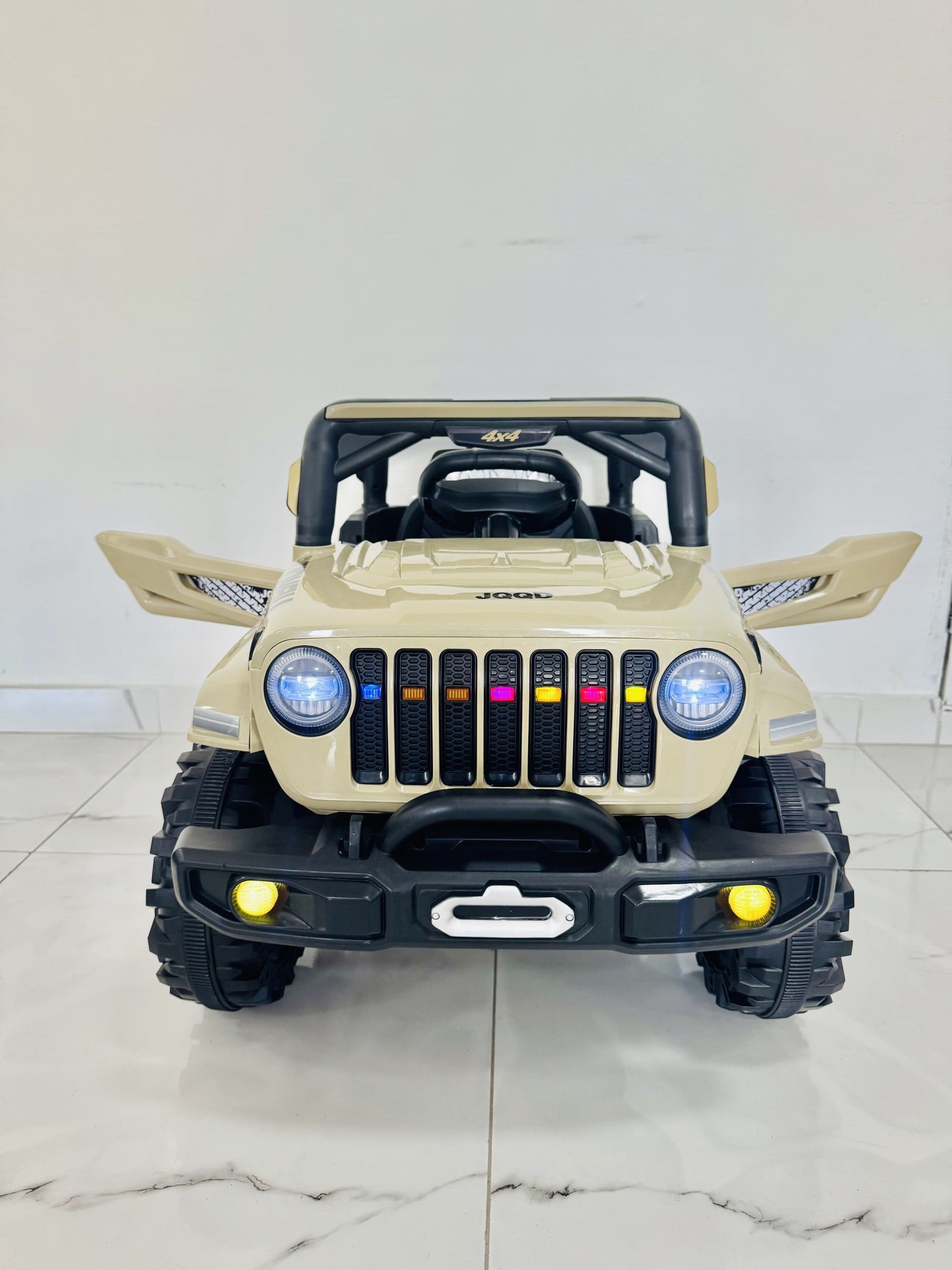 Voiture pour enfants de 1 à 6 ans