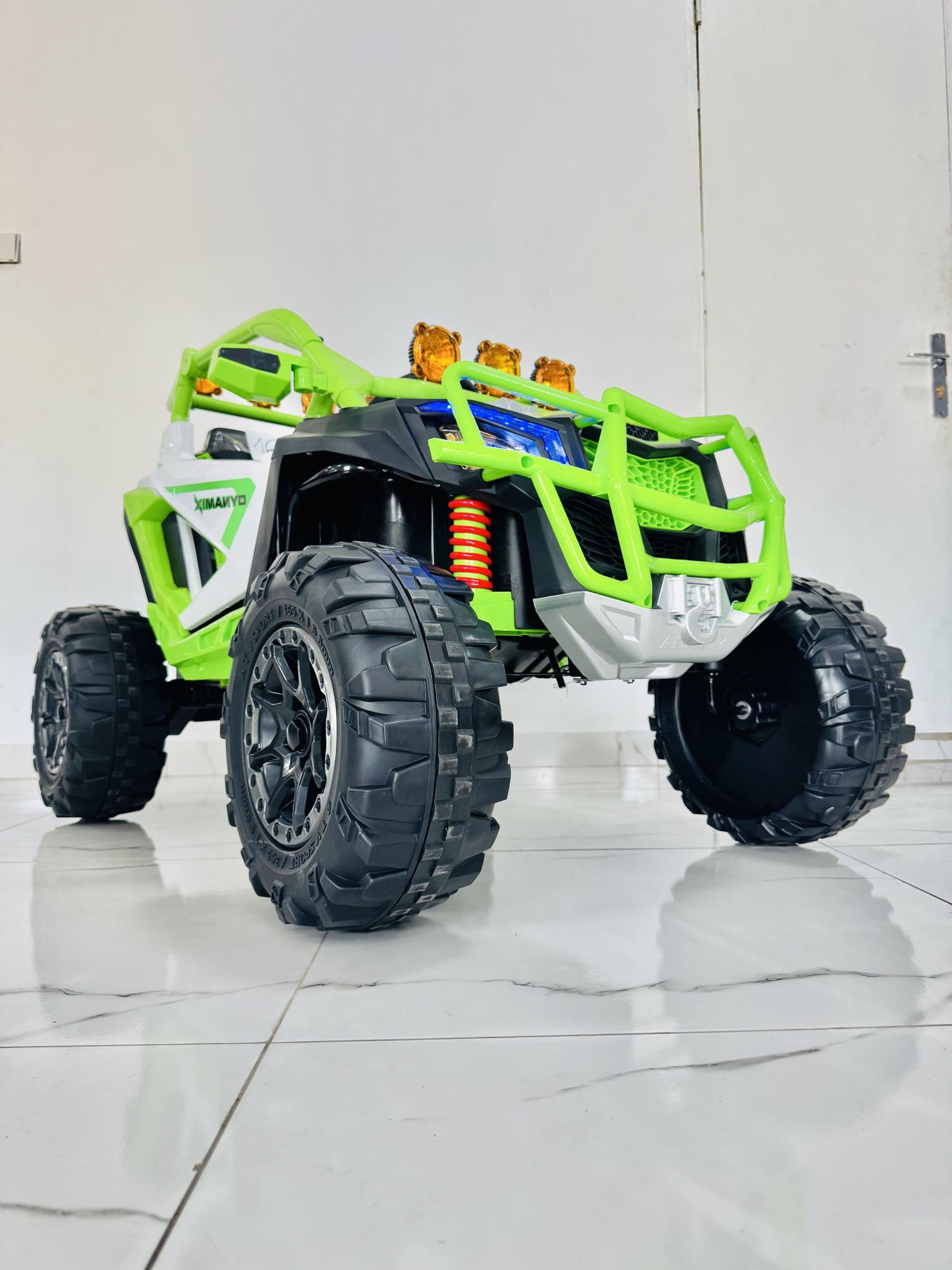 Très grande voiture pour enfants de 1 à 11 ans