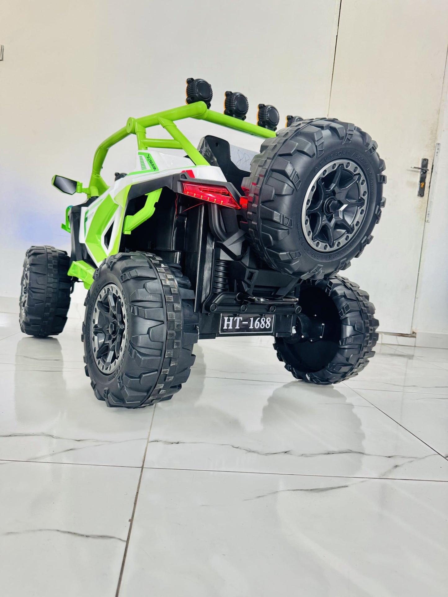 Très grande voiture pour enfants de 1 à 11 ans