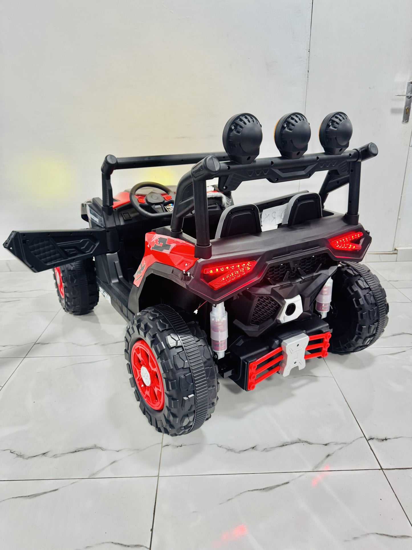 Très grande voiture pour enfants de 1 à 12 ans