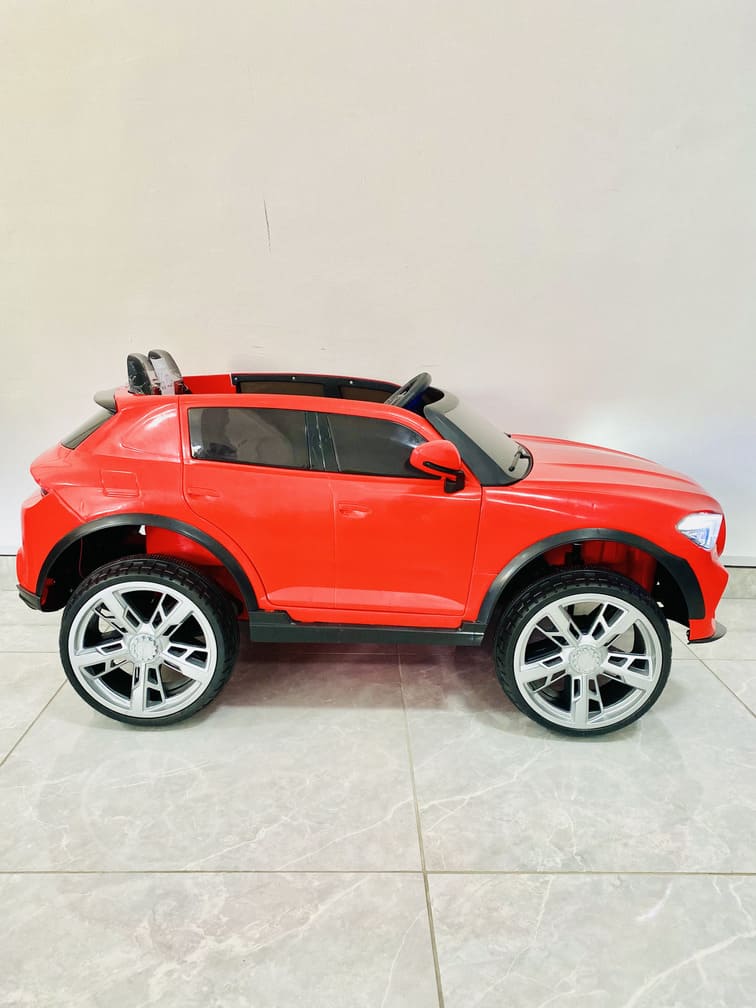 Voiture pour enfants de 1 à 6 ans