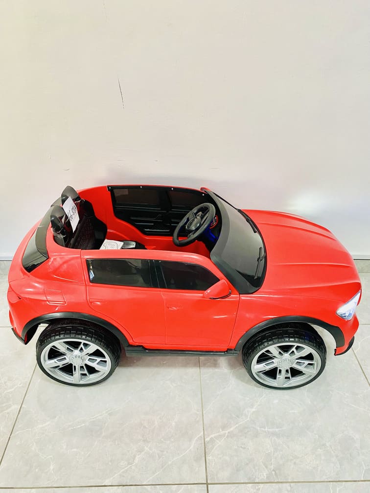 Voiture pour enfants de 1 à 6 ans